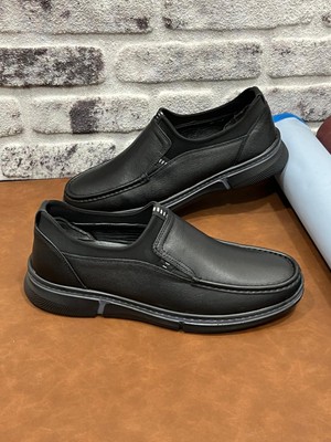 Derilax Hakiki  Deri Büyük Numara 45-46-47 Baykara Hafif Yumuşak Erkek Ayakkabı