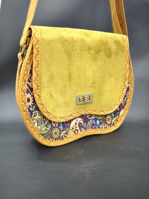 Etnik Desenli ve Süet Dokulu Otantik Omuz Çantası