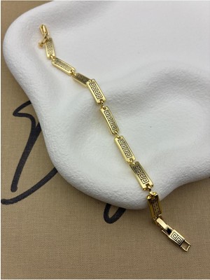 Hedef Bujiteri 14K Gold Renk Grek Desenli Dikdörtgen Plakalı Bileklik CM37