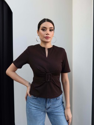 Esra Helvacı Toka Detay Vatkalı Bluz