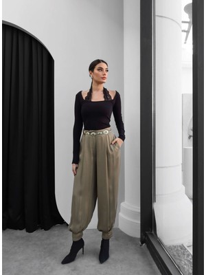 Esra Helvacı Saten Pileli Şalvar Pantolon