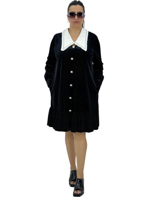 Aysel Büyük Beden Kadın Kadife Taşlı Etek Ucu Fırfırlı Yakası Taşlı Düğme Detaylı Uzun Kollu Kısa Elbise