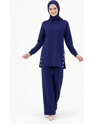 Barış Beauty Osy Modal Yumuşak Dokulu Kumaş Modern Tesettür Takım Yandan Metal Çıtçıtlı Uzun Tunik Pantolon Set Salaş Kalıp - Lacivert
