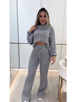 Barış Beauty Kadın Uzun Kollu Balıkçı Yaka Kısa Triko Bluz ve Pantolon Ikili Takım