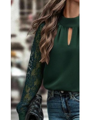 Barış Beauty Kadın Uzun Kollu Göğüs Pencere Detay Yaka Boğazlı Kolları Tüllü Sandy Bluz