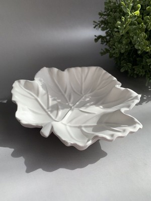 Bilby Yaprak Deseninde Dekoratif Taş Tozu Tabak