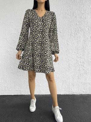 Barış Beauty Kadın Uzun Kollu V Yaka Çiçek Desenli Helen Kumaş Elbise