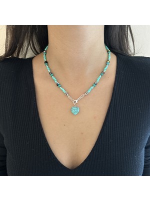 Suerte Accessories Kalp Kesim Turkuaz Doğal Taş Uçlu El Yapımı Kristal Boncuklu Özel Tasarım Minimal Kolye