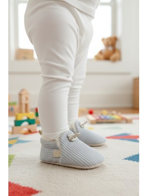 Tiny Feet Fitilli Gri Triko, Peluş Astarlı, Kaydırmaz Tabanlı, Lastikli Bebek Patiği Ev Botu Panduf