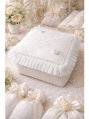 Dilex Hurç Çeyizlik Bohça Gelin Bohçası Damat Bohçası Iğne Oyalı Ekru