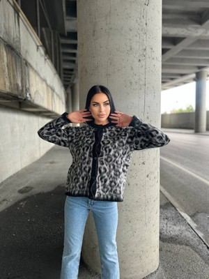 Trend Esinty Kadın Leopar Desen Yumoş Triko Düğmeli Hırka Mont