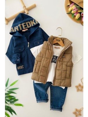 Miniğimin Cicileri Kapüşonlu Yazı Baskılı Gömlek Ceketli Şişme Yelekli Erkek Çocuk 4’lü Kot Takım - Vizon