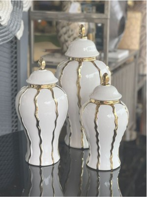 Özgürce Beyaz Cam Vazo Üçlü Seti, Şık ve Zarif Dekorasyon Parçası