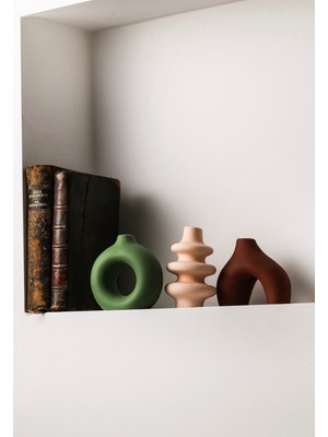 Özgürce Şık ve Minimal 3'lü Dekoratif Vazo Seti, Modern Tarzla Tarzınızı Tamamlar