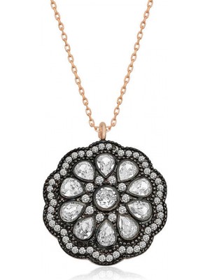 Supertrend Gümüş Çiçek Desenli Elmas Montür Kolye