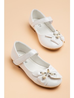 Dilimler Ayakkabı Kız Çocuk Babet Beyaz Rugan Fiyonk Boncuklu Baretli