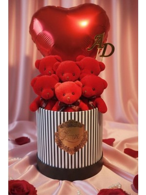 Kişiye Özel Harfli Kırmızı Peluş Ayıcık Buketi & Kalp Balonlu Özel Seri Love Hediye Kutusu