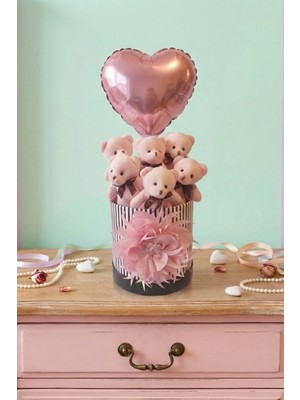 Özel Tasarım Hediye Kutusunda Kalpli Balonlu Pembe Peluş Ayıcık Buketi - Özel Anlar Için