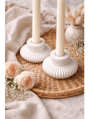 2 Adet Iskandinav Tarzı Şamdan