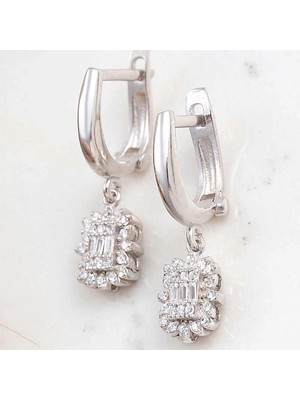 Supertrend Gümüş Baget Taşlı Kadın Küpe