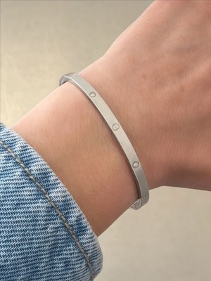 QA Quella Accessories Çelik C   Ince Zirkon Bebe Boy Gümüş Kelepçe Bileklik Iç Çap: 5,2 cm / Çevresi: 17 cm