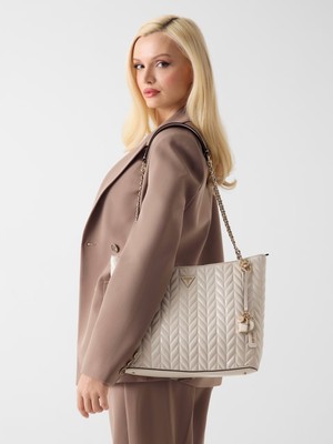 Guess HWTQ9720220 Cheryl 2 Kadın Omuz Çantası