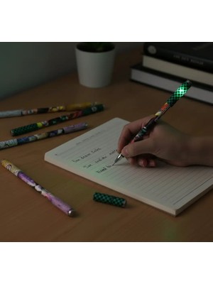 Urfakent Anime Figür Tükenmez Kalem Ledli