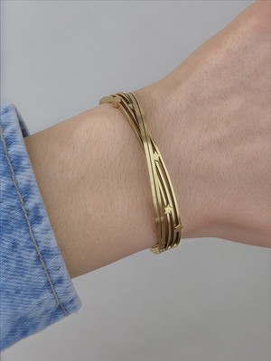 QA Quella Accessories Çelik Yıldız Şerit  Gold Kelepçe Bileklik Iç Çap: 5,7 cm / Çevresi: 19 cm
