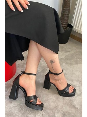 Difolia Kadın Siyah Cilt Çapraz Bantlı 10 cm Platfom Topuklu Aykkabı