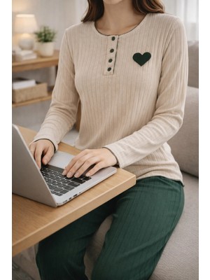 Fames Kadın Bej-Yeşil Fitilli Kalp Detaylı Uzun Kollu Pijama Takımı