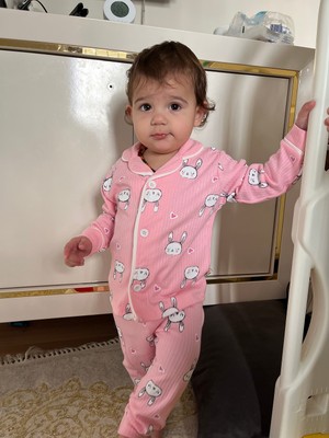 Tavşan Baskılı Kız Bebek Pijama Takımı