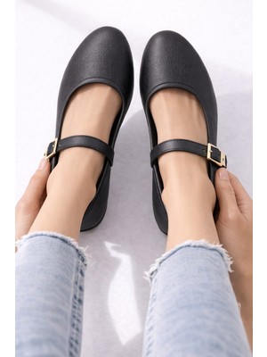 Slipcat Tek Bantlı Gold Tokalı Lastikli Şık Kadın Babet Ayakkabı