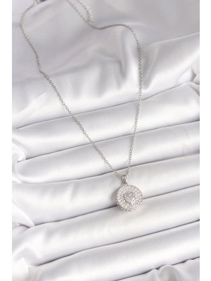 Fantastik Store 316L Çelik Gümüş Renk Zincir Zirkon Taşlı Kalp Işlemeli Madalyon Model Kadın Kolye - Lisinya