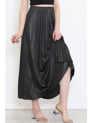 Fantastik Store Zarif ve Modern Pileli Parlak Krep Gizli Lastikli Siyah Etek ( Lisinya )