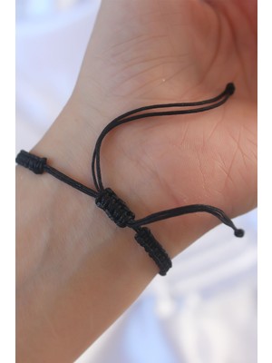 Fantastik Store Gümüş Renk Zirkon Taşlı Taç Figür Makrome Bileklik - Lisinya