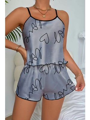 Fantastik Store Love Baskılı Gri Saten Şortlu Gecelik Takım