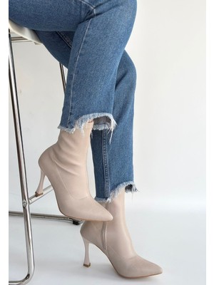 Fantastik Store Orjen Bej Cilt Streç Topuklu Bot - Lisinya