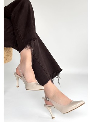 Fantastik Store Uster Bej Rugan Topuklu Ayakkabı - Lisinya