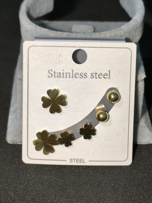 Vulwox Altın Yonca Küpe Seti