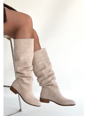 Fantastik Store Winda Bej Süet Körüklü Topuklu Çizme - Lisinya