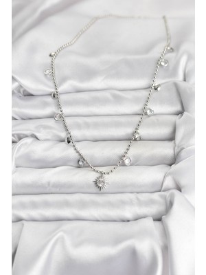 Fantastik Store Zirkon Taşlı Kutup Yıldızı Model Pirinç Gümüş Renk Kadın Kolye - Lisinya