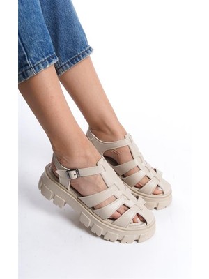 Difolia Kadın Petra Bej Yüksek Taban Kafes Model Sandalet 950