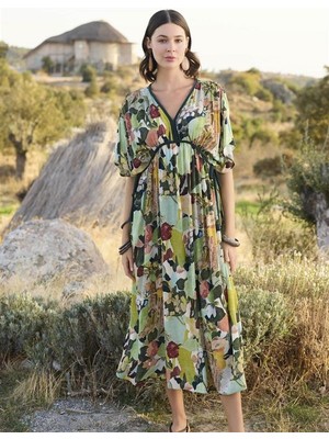 Aesco Arias Closet %100 Viskon Çiçek ve Yaprak Desenli Kısa Kollu Elbise