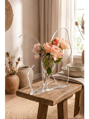 Safestore Şeffaf Plastik Kelebek Şeklinde Dekoratif Vazo – Modern ve Estetik Çiçek Sunumu