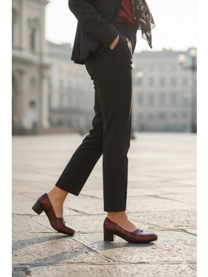 Shoemix Kadın Bordo Timsah Desenli Hakiki Deri Konfor Topuklu Ayakkabı - Günlük Klasik Ayakkabı