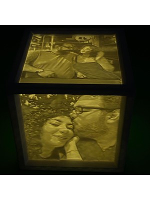 Riva Self Sihirli Anılar 4 Fotoğraflı Lithophane Beyaz Dekoratif Gece Lambası
