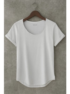 Erkek Özel Üretim Geniş Yaka Alt Oval Kesim Tişört T-Shirt