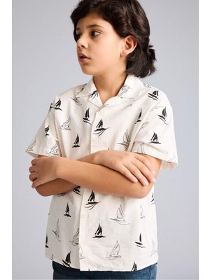 DeFacto Oversize Polo Yaka Tropikal Desenli Baskılı Kumaş Kısa Kollu Gömlek Erkek Çocuk G6739A826SM