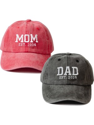 Nome Studio Nakışlı Şapka Mom Dad Anne Baba Şapka 2li Paket Yıkamalı Kumaşlı ve Yazı Nakışlı Şapka Pamuklu Siperlikli Ayarlı Şapka Günlük Tarz Eğlenceli Kep
