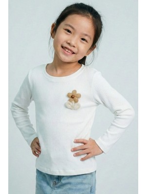 Breeze Kız Çocuk Uzun Kollu Tişört Çiçek Arma Detaylı 3-7 Yaş, Ekru